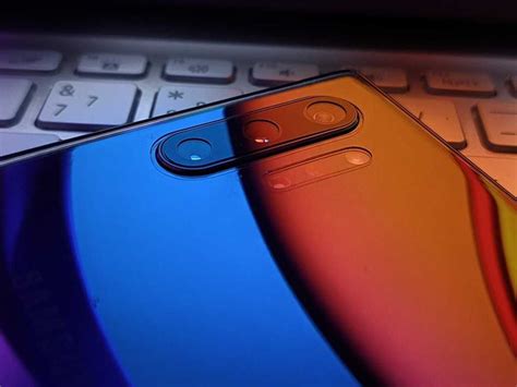 Computers and Mobile Phones 的图像结果