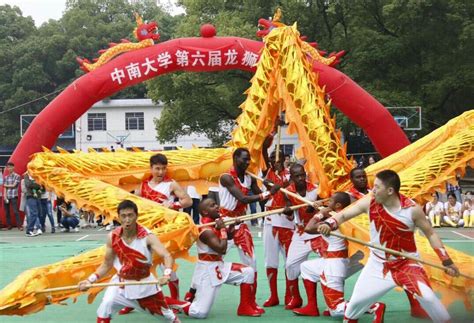 我处组织召开2019级旅游管理（中外合作办学项目）赴加留学选课讲座