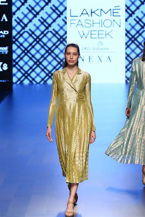 Hemang Agrawal at Lakmé Fashion Week summer/resort 2018 | Vogue India