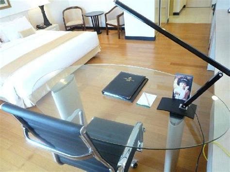 SINTESA PENINSULA HOTEL (Manado, Sulawesi) - Hotel Reviews, Photos ...