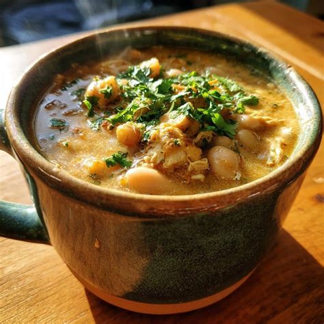 40-Minute White Chicken Chili with Cannellini Beans Recipe