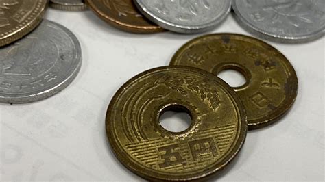 Japan's 5 yen coin costs almost face value on pricey copper, zinc ...