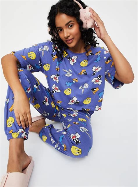 Buy Women Looney Tunes Printed PJ Set Online at just Rs. 999.0 ...