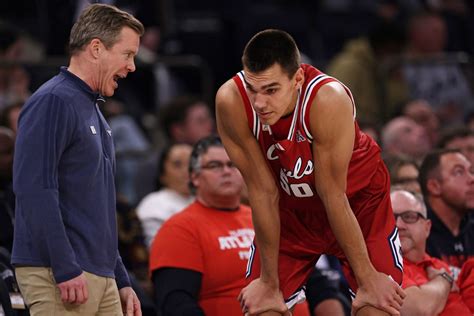 Florida Atlantic vs Florida International Prediction & Betting Tips ...