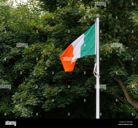 Green white orange flag hi-res stock photography and images - Alamy