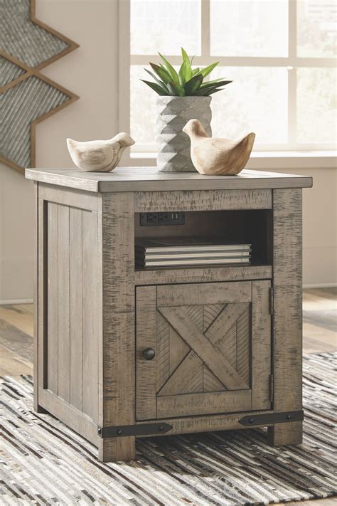 Vonhaus Rustic Side Table at Geri Hodge blog