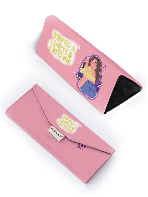 Trifold Sunglass Case Limited edition Ideal for travel or handbags ...