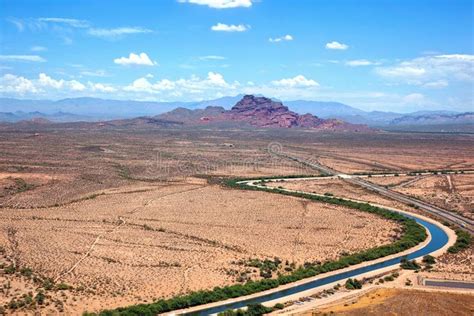 Ancient Arizona Canal Builders Desert Farmers