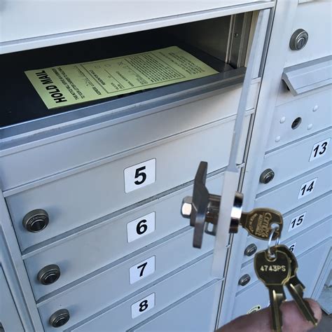 Carry a Variety of Mailbox Locks | Locksmith Fontana