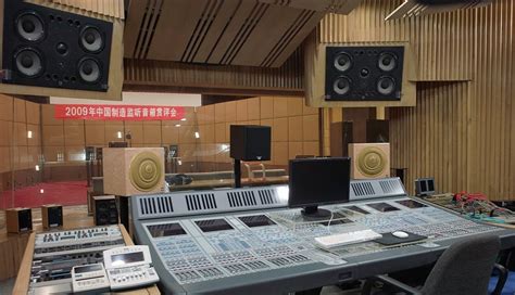 案例分享：怡生飞扬全面助力『中国新声音』录音棚完美竣工 - midifan：我们关注电脑音乐