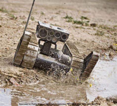 Military Robots Examples 的图像结果