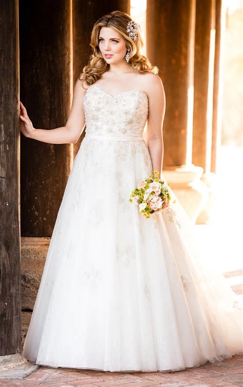 Silver Wedding Dresses Plus Size