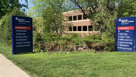 Munson Says 9 Walmart Stabbing Victims Well Enough to Go Home, Two ...