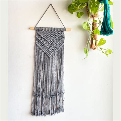 Story of Knots Grey Macrame Wall Hanging – Kreate