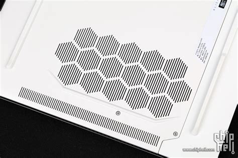 Alienware X15 Inside 的图像结果