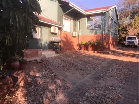 KREMETART GUESTHOUSE (Giyani) - Guesthouse Reviews & Photos - Tripadvisor