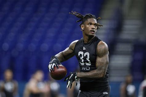 Oklahoma's CeeDee Lamb puts on a show at NFL combine