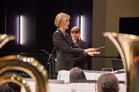 The Double-bar Line of Her Career – The Globe