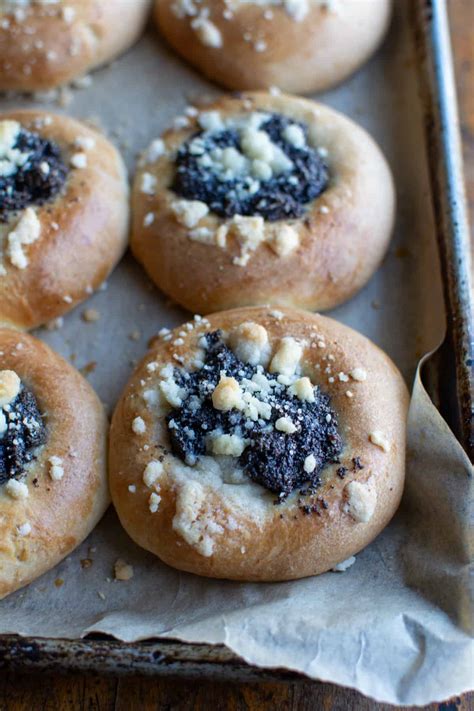 Poppy Seed Kolaches Recipe: A Delicious Czech Pastry - katesbestrecipes.com