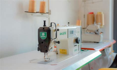 Image result for Industrial Sewing Machine Tutorial