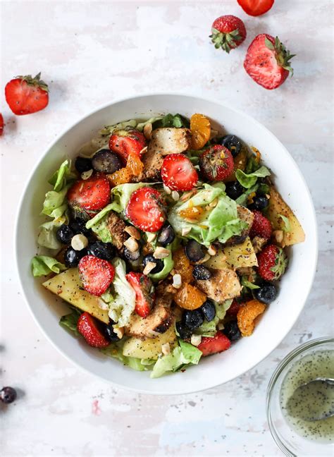 Copycat Panera Strawberry Poppyseed Salad - Grilled Chicken Sald