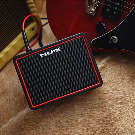 https://www.nux.us/cdn/shop/files/MightyLiteBTMKII.03.jpg?v=1770849581&width=1200