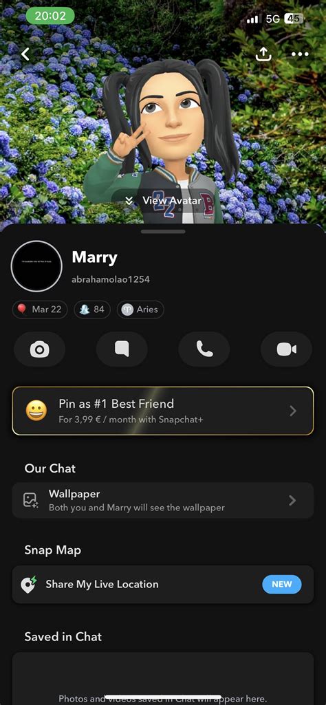 She send nudes for sharing : r/ArabPorn