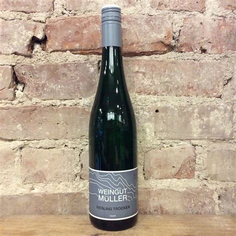 Weingut Stefan Müller Mosel Riesling Trocken 2021 750mL – Eastside Cellars