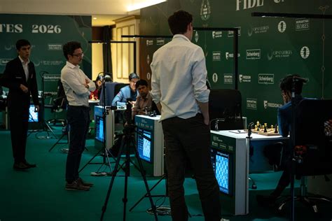 FIDE Candidates 2026 R10: Sindarov Strikes again, beats Praggnanandhaa ...