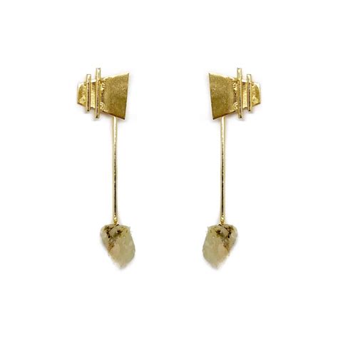 Get Wade at ₹ 1450 | LBB Shop