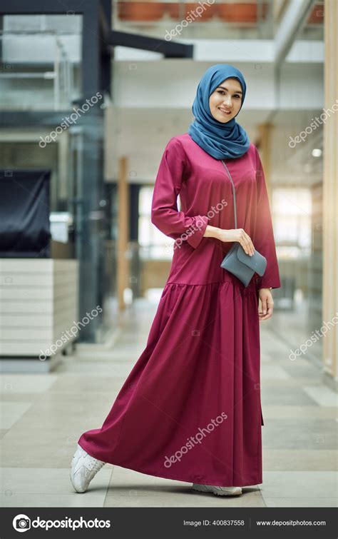 Traditional Arabic Clothing
