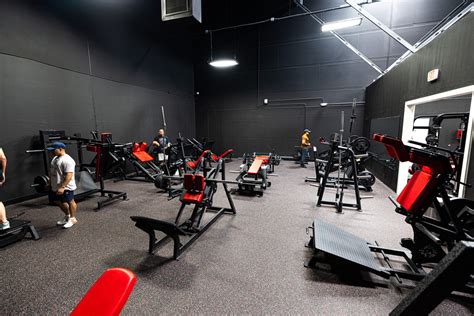 Main Floor - Dragon's Lair Gym - Las Vegas, NV