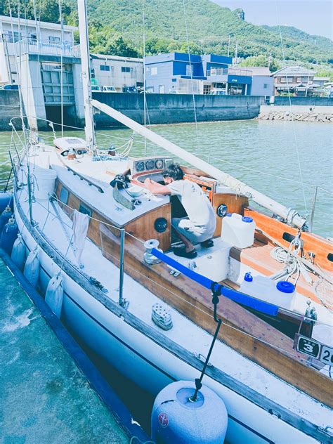 Life is a dream, life on the boat. - Ayascape Photography