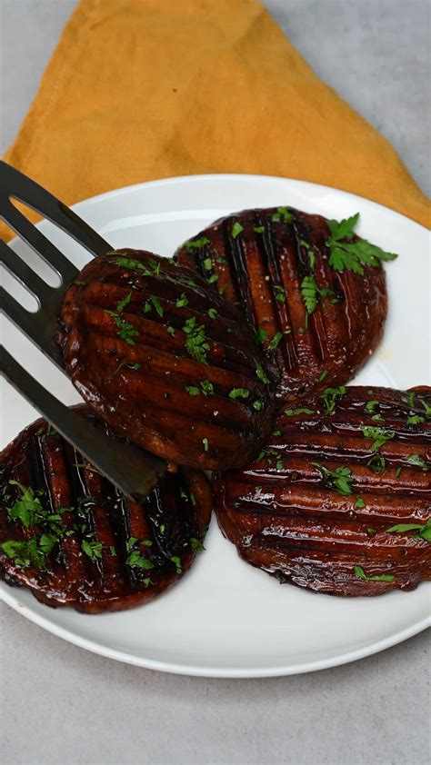 Grilled Portobello Mushroom Steaks | Recipe | Mushroom recipes, Vegan ...