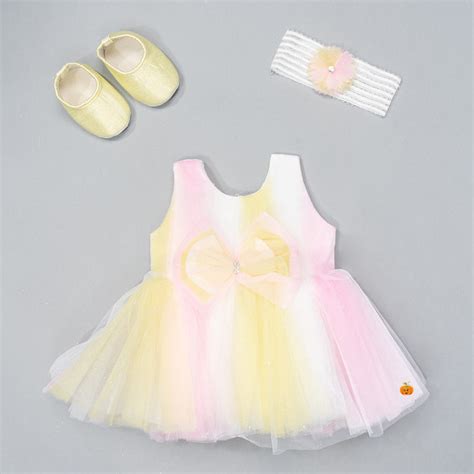 Baby Girl Dresses - Buy Party Wear Baby Frocks Online – Mumkins