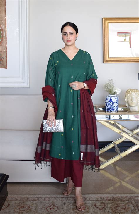 Kurta sets – Page 2 – House of Moxa