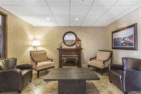 COMFORT INN (Gander, Newfoundland) - Hotel Reviews, Photos, Rate ...