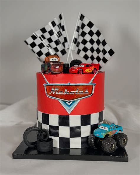 Candi • Cake Artist • Long Island, NY (@candiscakery) • Instagram photos and videos