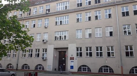 WROCLAWSKI KOMPLEKS SZKOLENIOWY (Wroclaw) - Hostel Reviews & Photos ...