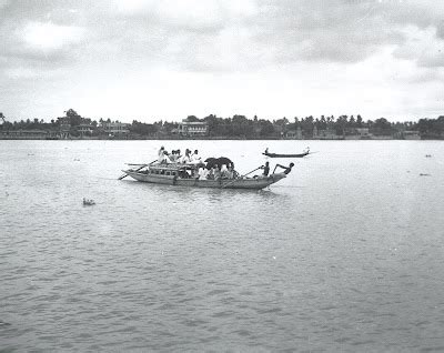 Life in Calcutta (Kolkata) - 1944 Part - 11 - Old Indian Photos