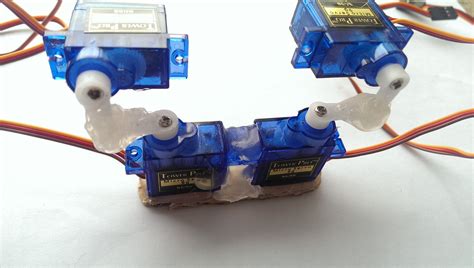 Simple Humanoid Robot 的图像结果