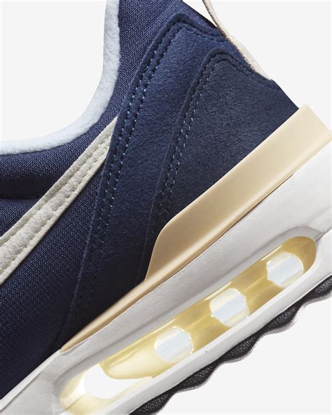 Nike Dawn Shoes 的图像结果