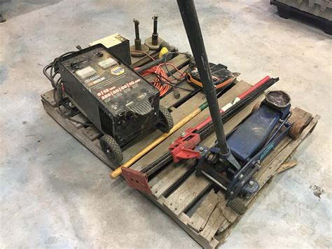 Floor Jack, High-Lift Jack, Battery Charger BigIron Auctions