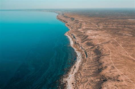 Caspian Sea Location