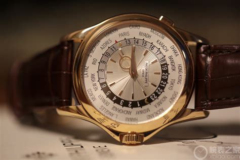 Patek Philippe 5231J-001 : World Time 5231 Yellow Gold / America