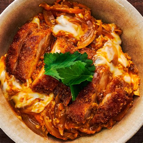 Katsudon Recipe Katsudon (かつ丼 – Pork Cutlet Rice Bowl)