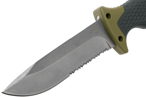 Gerber Ultimate Survival Fixed Blade 30-001830 Serrated Edge survival knife | Advantageously ...