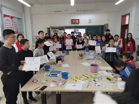 外国语学院学生志愿者赴泰安市特殊教育中心开展爱心活动