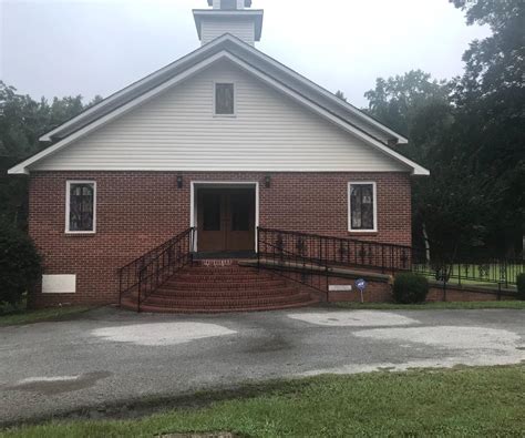 Pilgrim Baptist... - Pilgrim Baptist Church - Lanett, Al