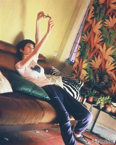 Wang Jiawei's "Chongqing Forest" Faye Wong stills beautiful picture, the leather is unique and ...